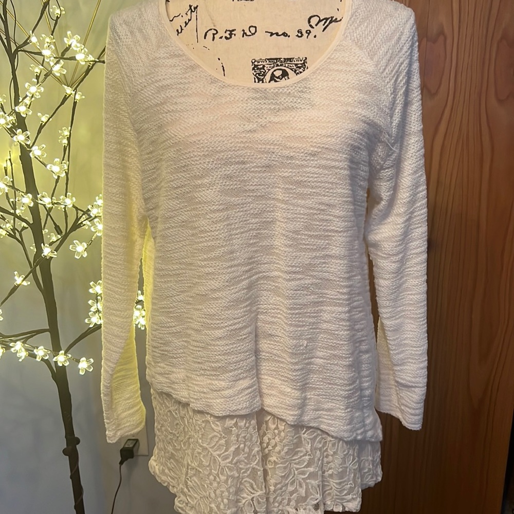 Ladies sweater